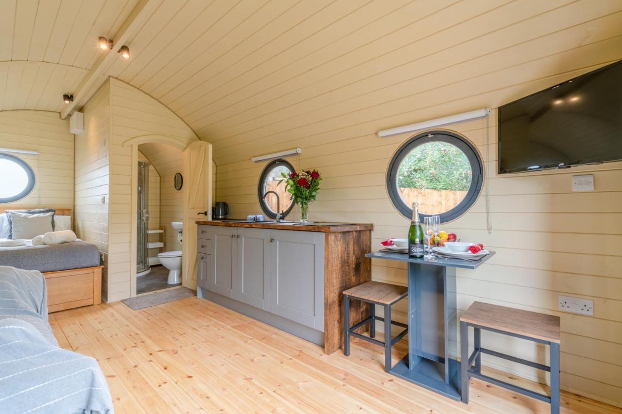 Villa Laburnum Farm Estate Alderton  Esterno foto