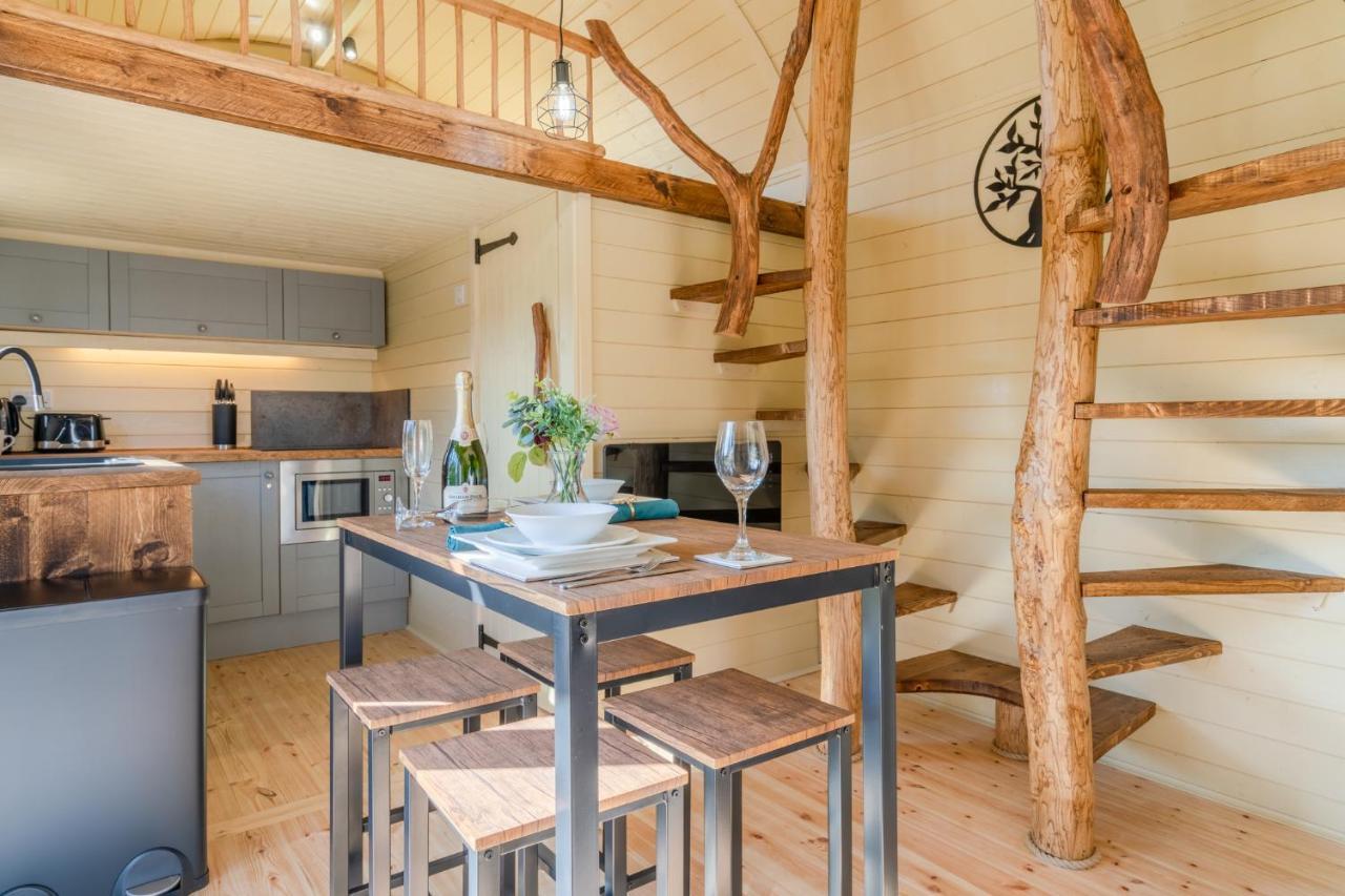 Villa Laburnum Farm Estate Alderton  Esterno foto