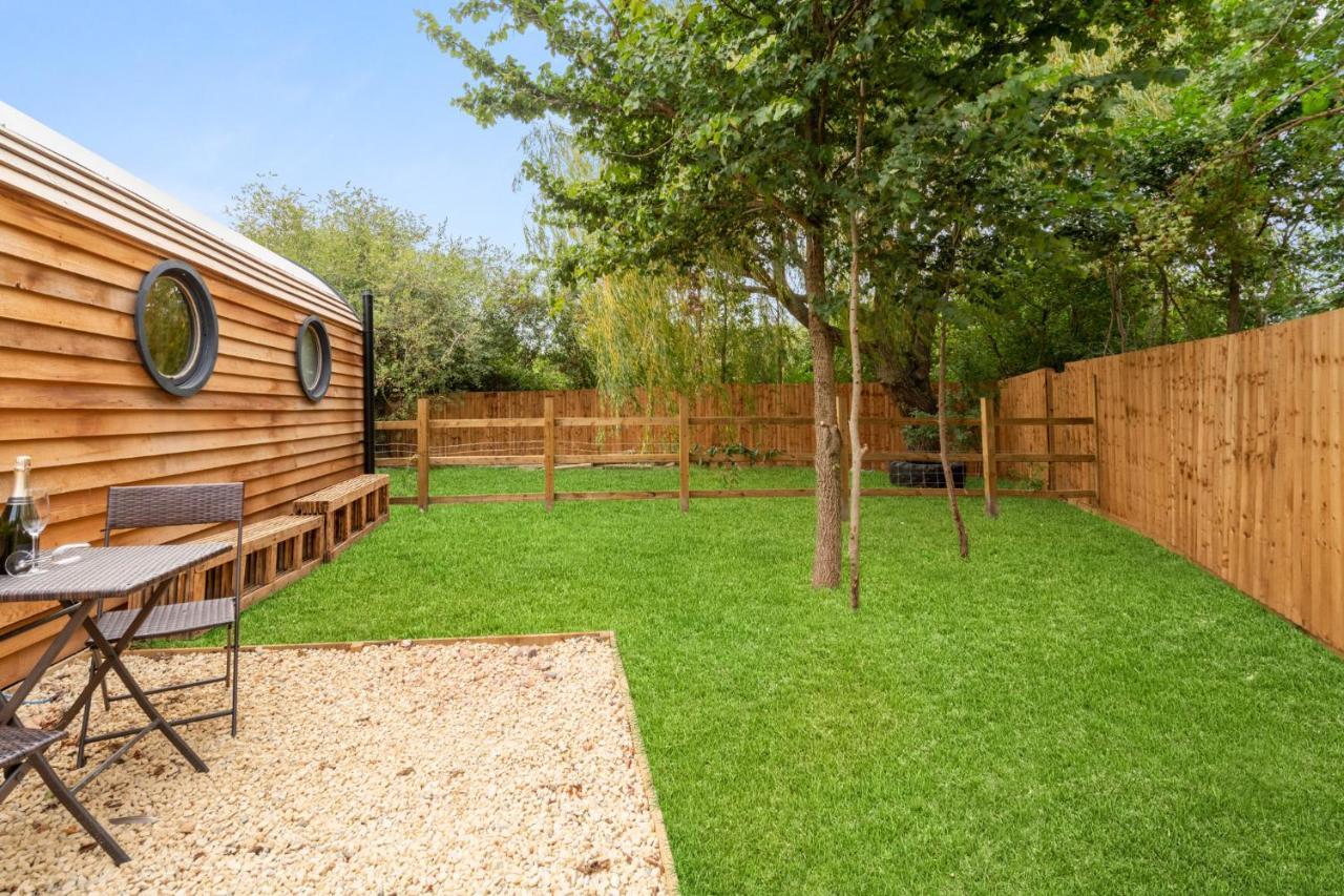 Villa Laburnum Farm Estate Alderton  Esterno foto